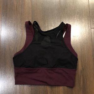 Lululemon high neck sports bra